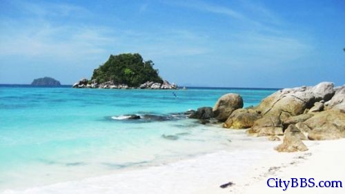 泰国丽贝岛美丽隐世海滩