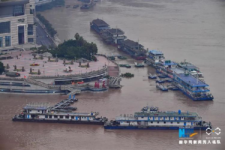 五江流水狂灌重庆主城洪水退水预计将超两天